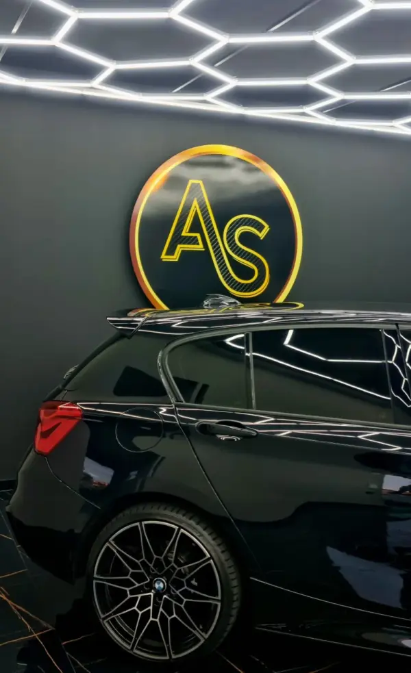 BMW 120 d Pack M Performance 38