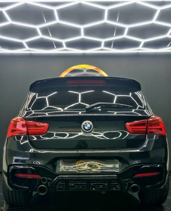 BMW 120 d Pack M Performance 42