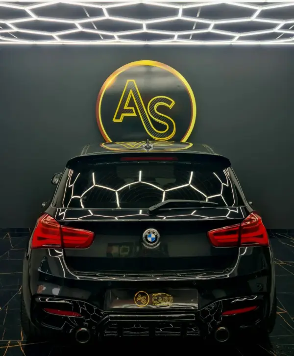 BMW 120 d Pack M Performance 47