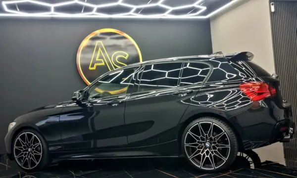 BMW 120 d Pack M Performance 48