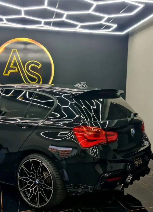 BMW 120 d Pack M Performance 52