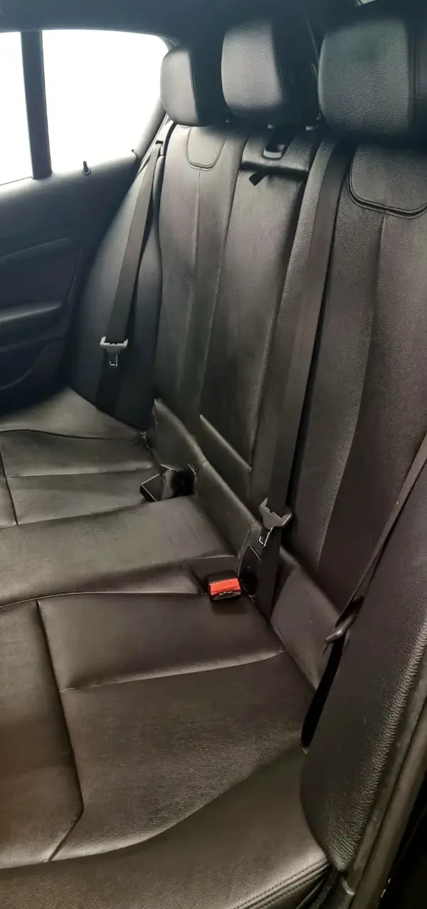 BMW 120 d Pack M Performance 19