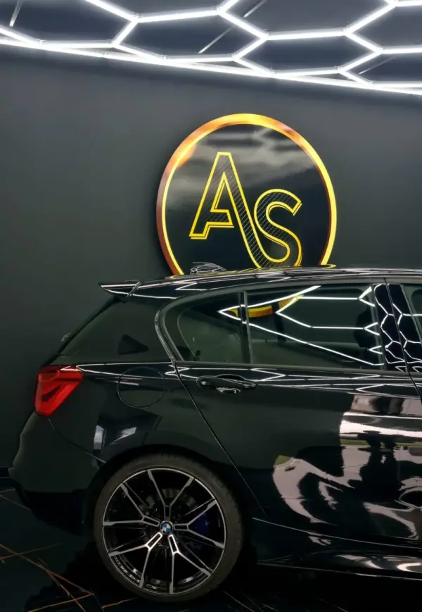 BMW 120 d Pack M Performance 30