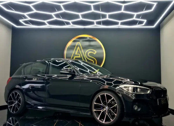 BMW 120 d Pack M Performance 31