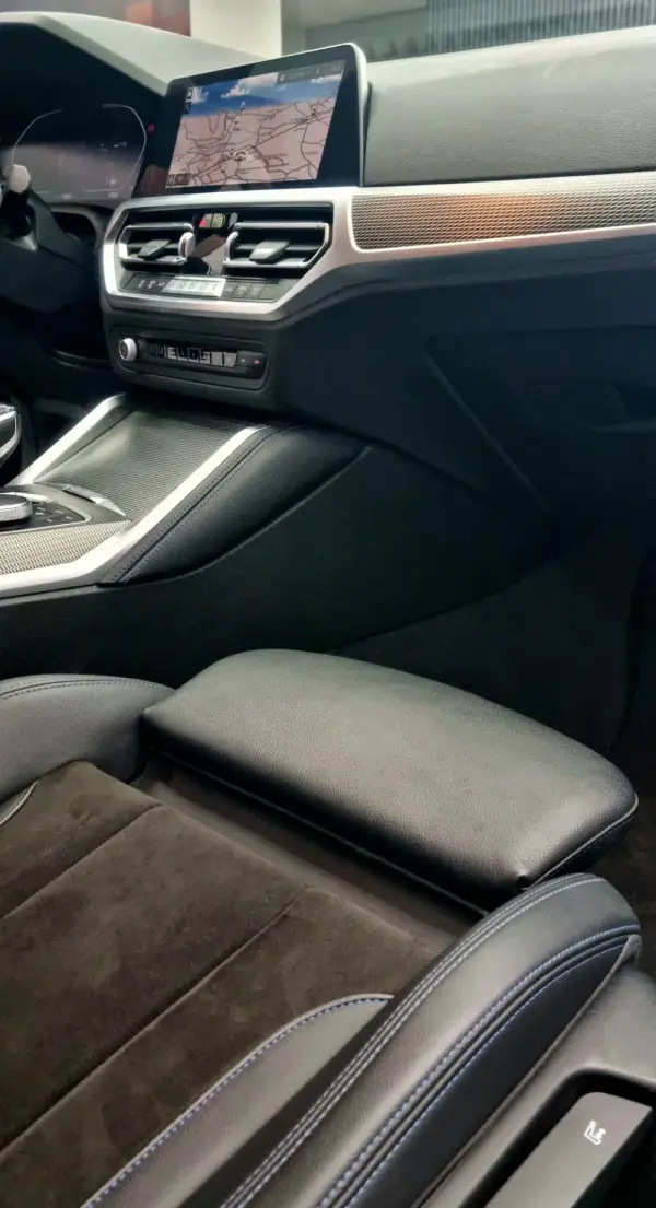 BMW 220 i Pack Desportivo M Pro 39