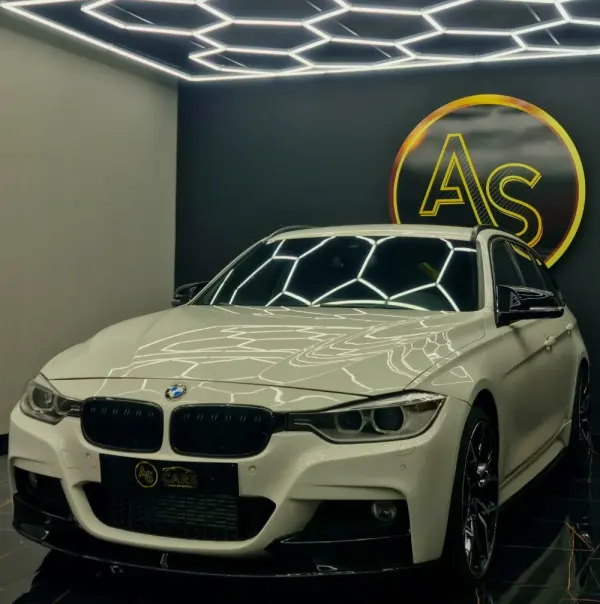 BMW 320 d Pack M Performance 41