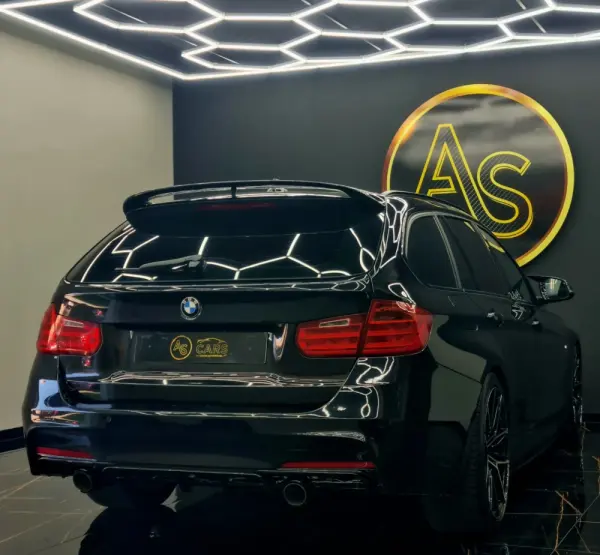 BMW 320 d Pack M Performance 42