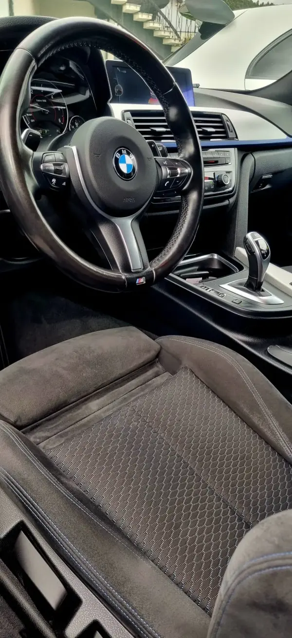 BMW 420 Gran Coupé d Pack M Auto 9