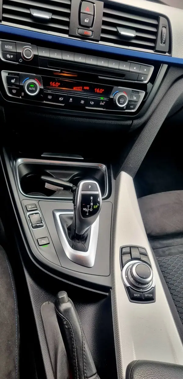 BMW 420 Gran Coupé d Pack M Auto 11