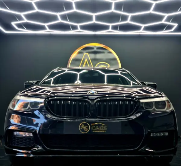 BMW 520 d Pack Desportivo M Performance 34