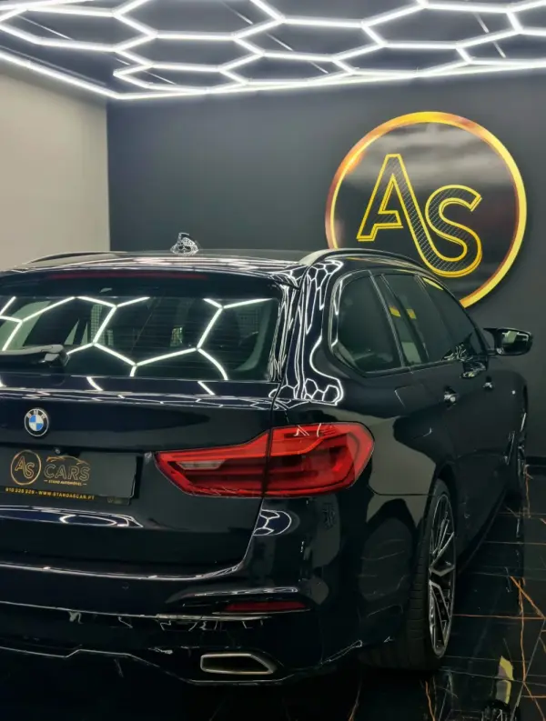 BMW 520 d Pack Desportivo M Performance 44