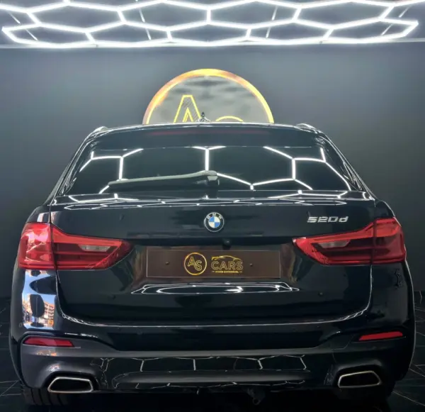 BMW 520 d Pack Desportivo M 10