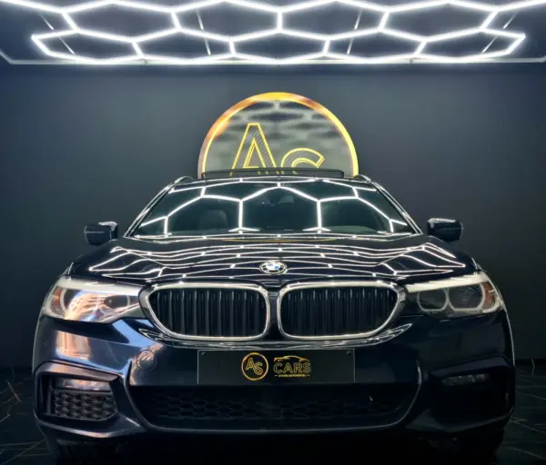 BMW 520 d Pack Desportivo M 27