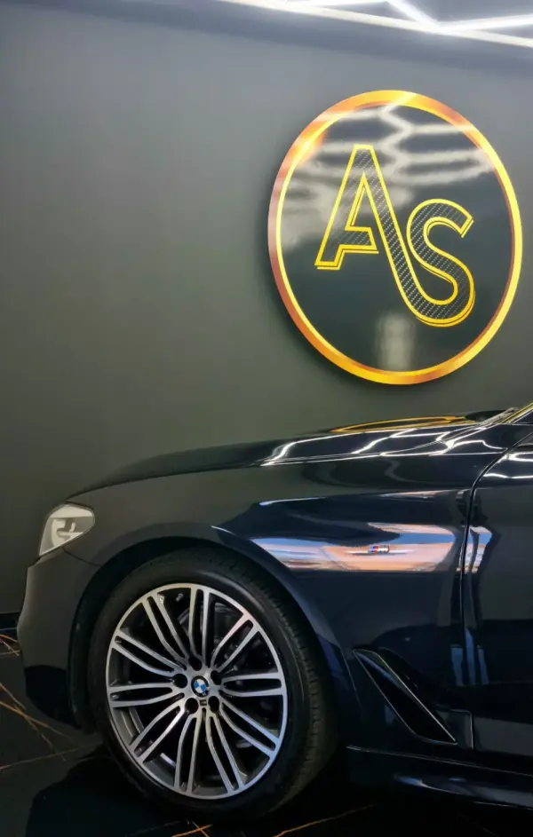 BMW 520 d Pack Desportivo M 48