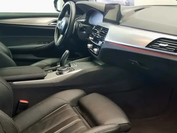 BMW 520 d Pack Desportivo M 51