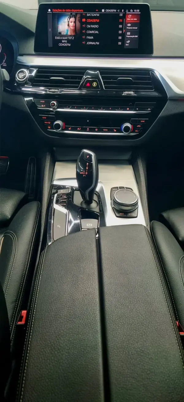 BMW 520 d Pack Desportivo M 56