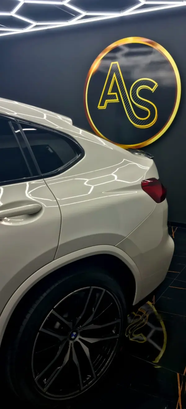 BMW X4 20 d xDrive Pack M Auto 5