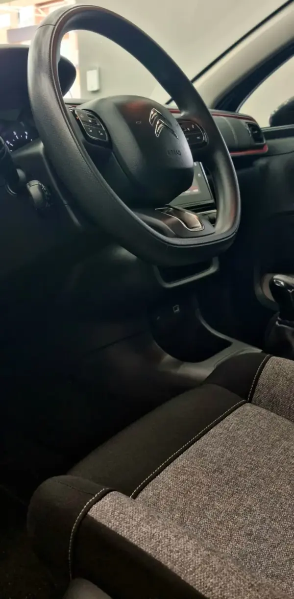 Citroën C3 1.2 PureTech C-Series 21