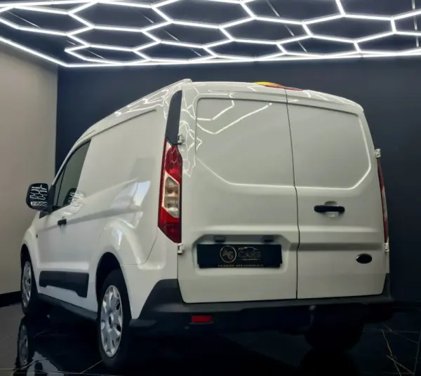 Ford Transit Connect 1.5 TDCi 200 L1 Trend 32