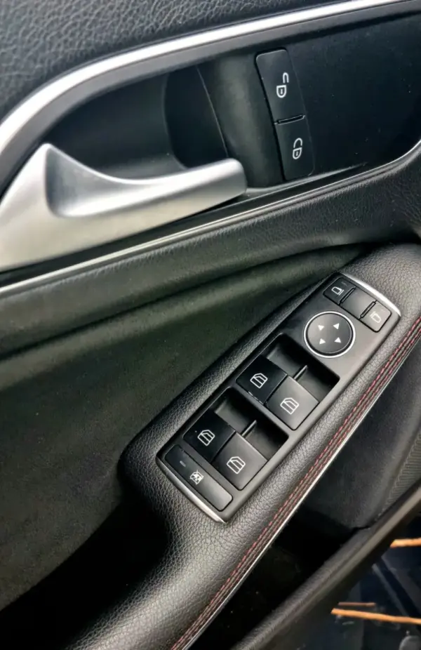 Mercedes-Benz A 180 CDI AMG 10