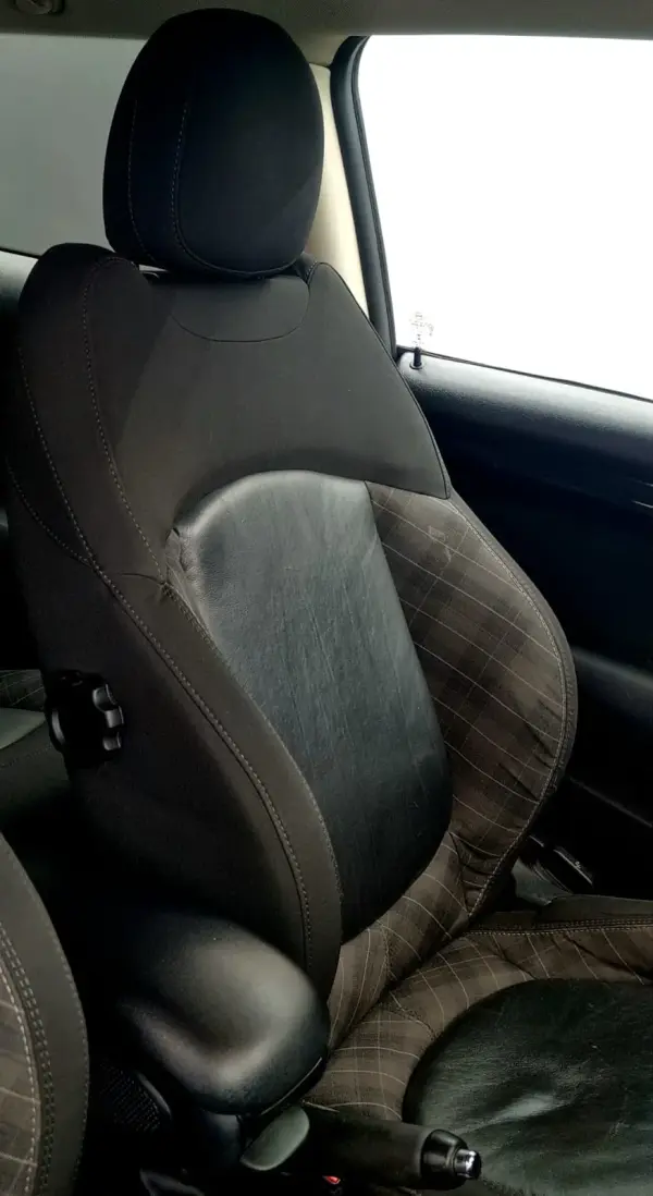 MINI 3 Portas Cooper S Auto 3