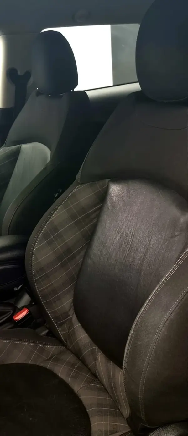 MINI 3 Portas Cooper S Auto 18