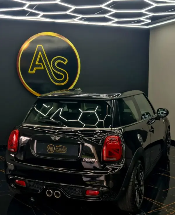 MINI 3 Portas Cooper S Auto 30