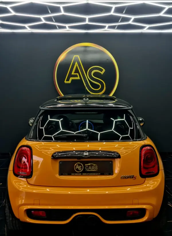 MINI 3 Portas Cooper S Auto Desportiva 23