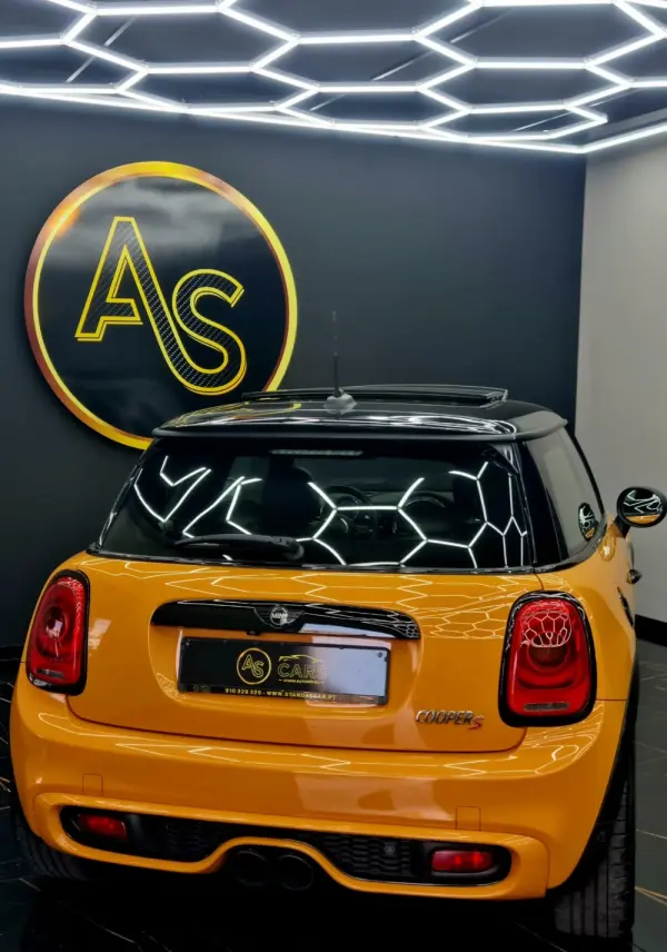 MINI 3 Portas Cooper S Auto Desportiva 24