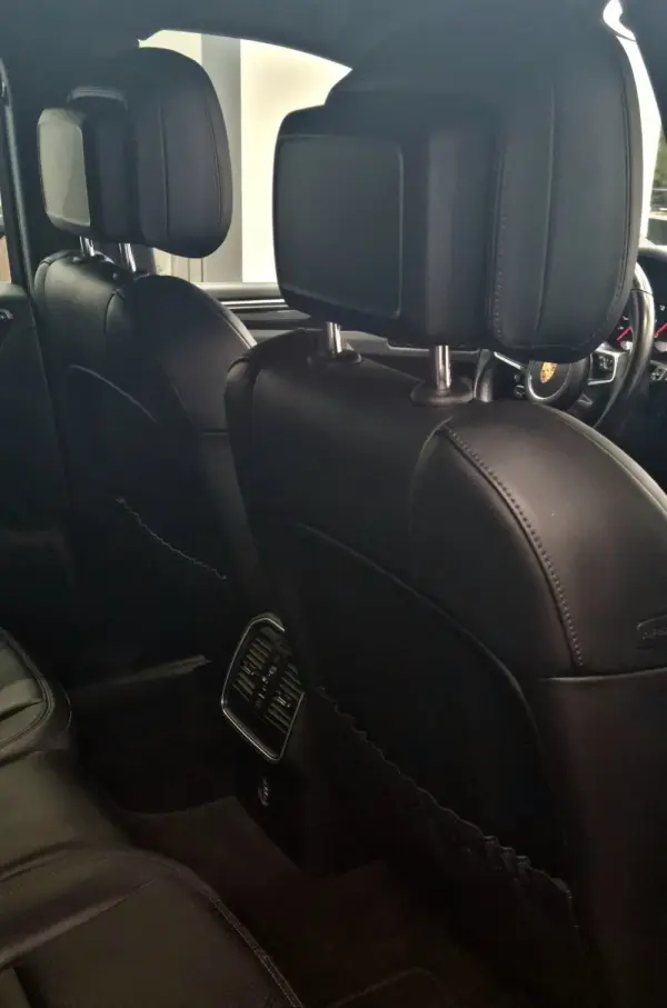 Porsche Macan PDK 21