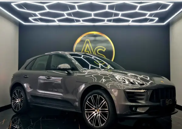 Porsche Macan PDK 44
