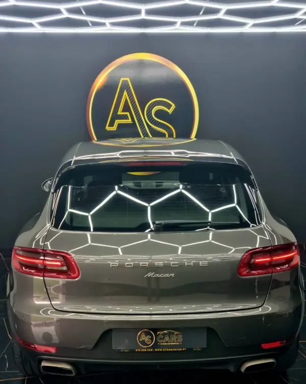 Porsche Macan PDK 48