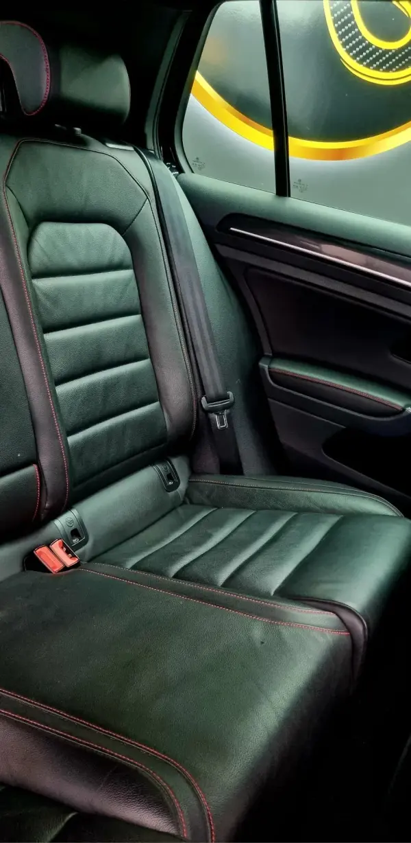 Volkswagen Golf 2.0 TSi GTi DSG Performance 33