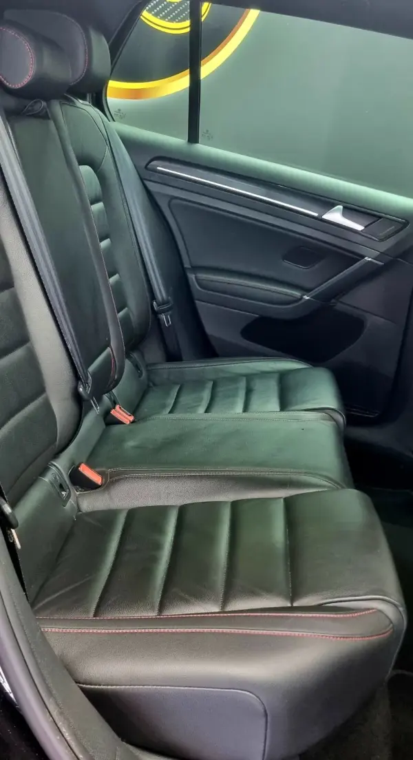 Volkswagen Golf 2.0 TSi GTi DSG Performance 35