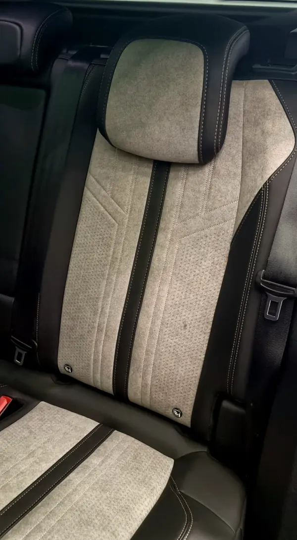 Peugeot 3008 GT Hybrid Plug-in 26