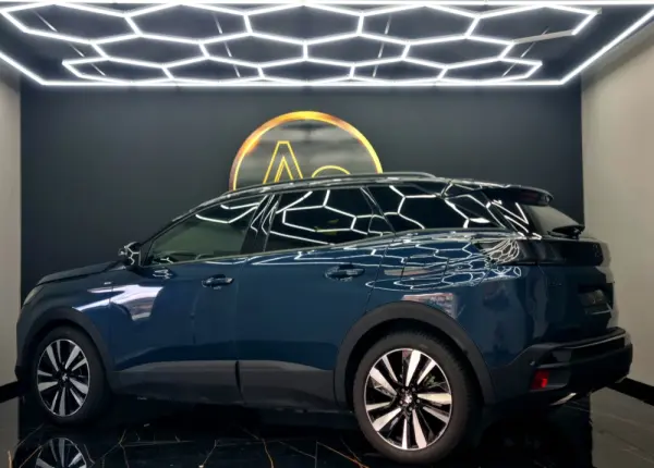 Peugeot 3008 GT Hybrid Plug-in 71