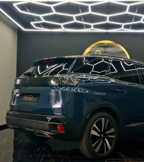 Peugeot 3008 GT Hybrid Plug-in 64