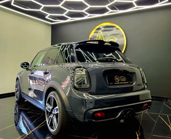 MINI 5 Portas Cooper S Aut. 18