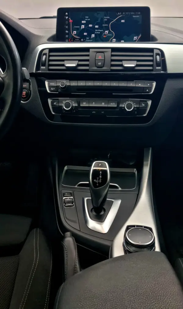 BMW 120 d Pack M Performance 56