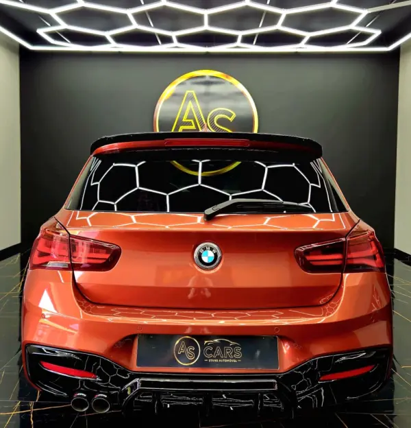 BMW 120 d Pack M Performance 19