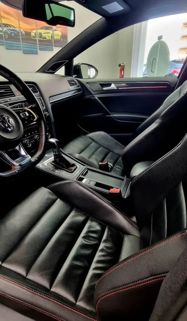Volkswagen Golf VII GTI PERFORMANCE 25