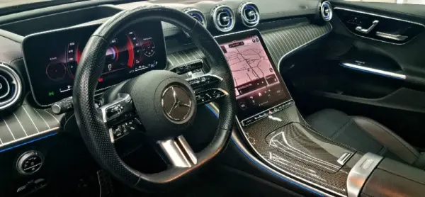 Mercedes-Benz C 300 e AMG Pack Night 5
