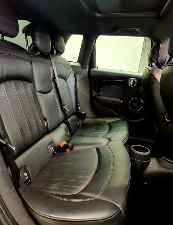 MINI 5 Portas Cooper S Aut. 60