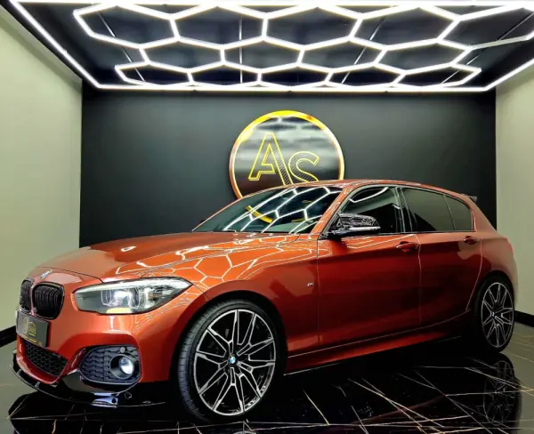 BMW 120 d Pack M Performance 43