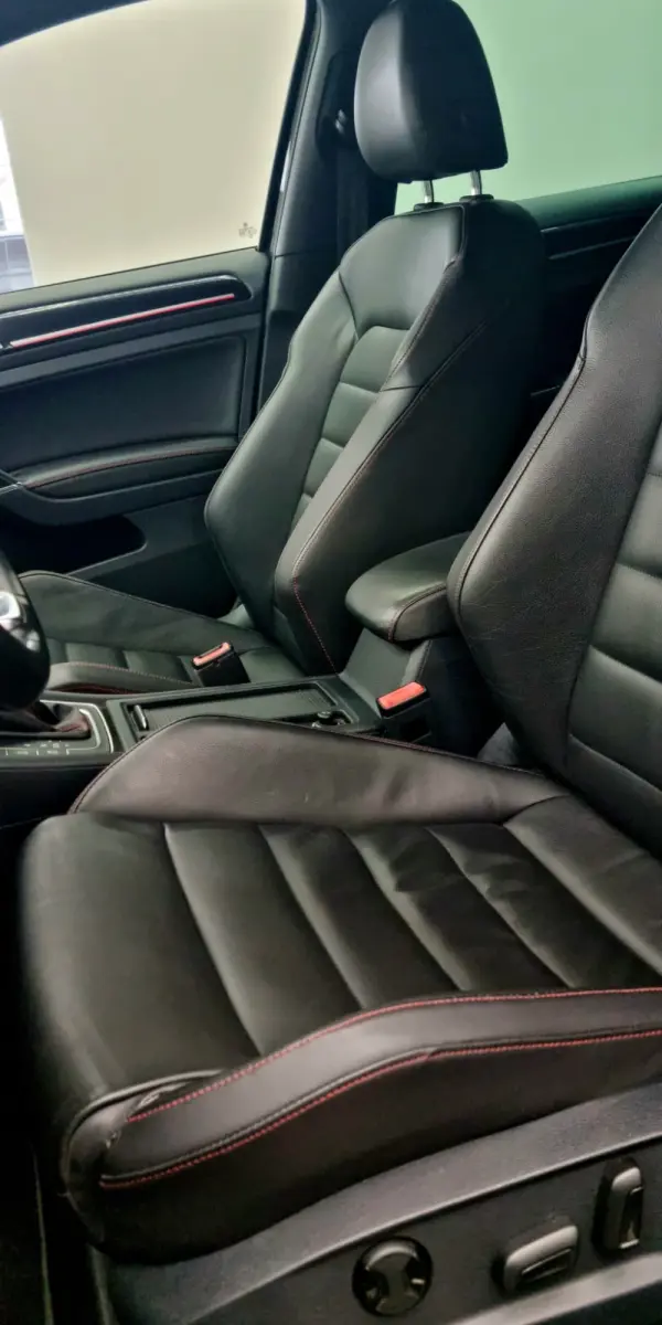 Volkswagen Golf VII GTI PERFORMANCE 40