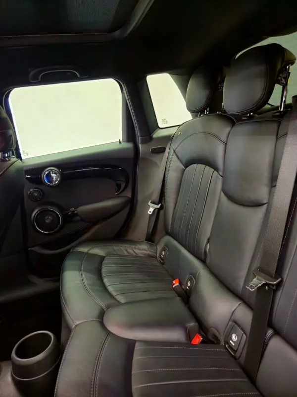 MINI 5 Portas Cooper S Aut. 46