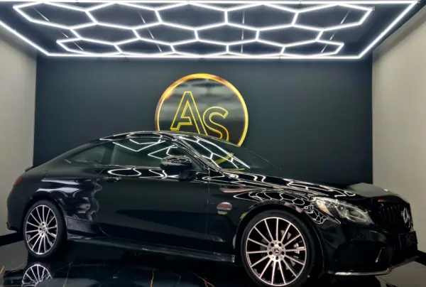 Mercedes-Benz C 220 Coupé AMG 38