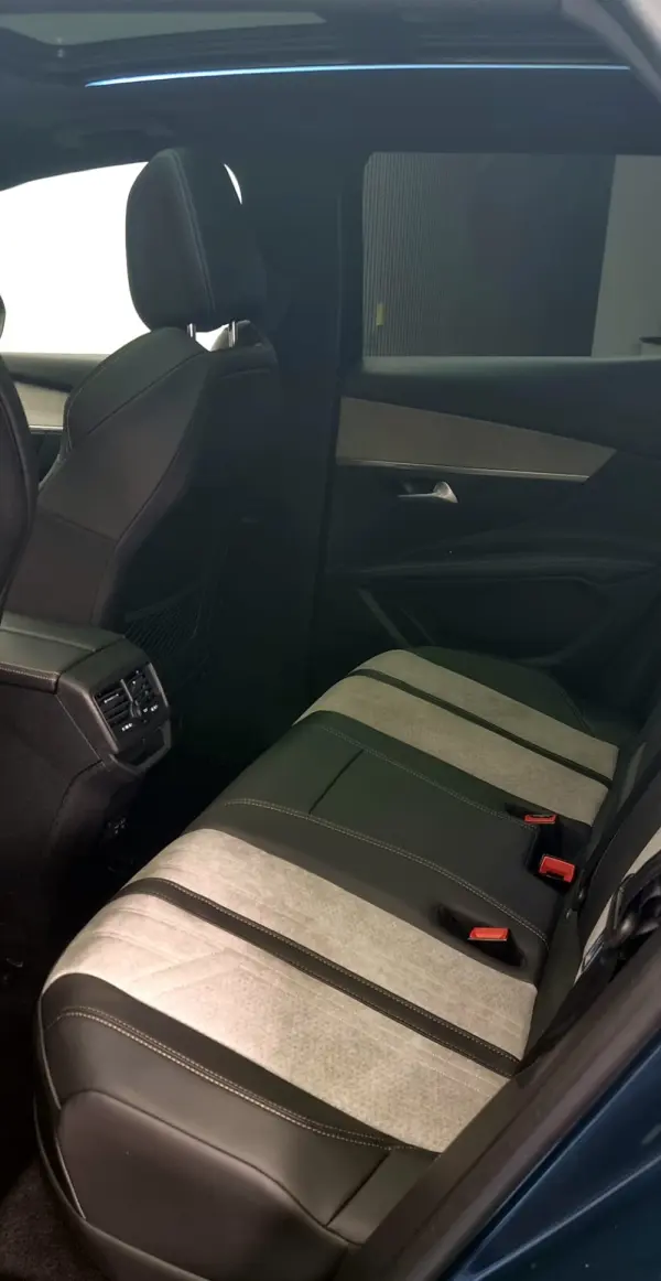 Peugeot 3008 GT Hybrid Plug-in 46