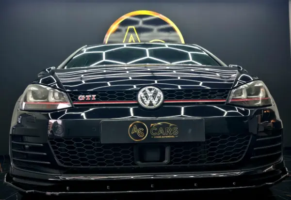 Volkswagen Golf VII GTI PERFORMANCE 43