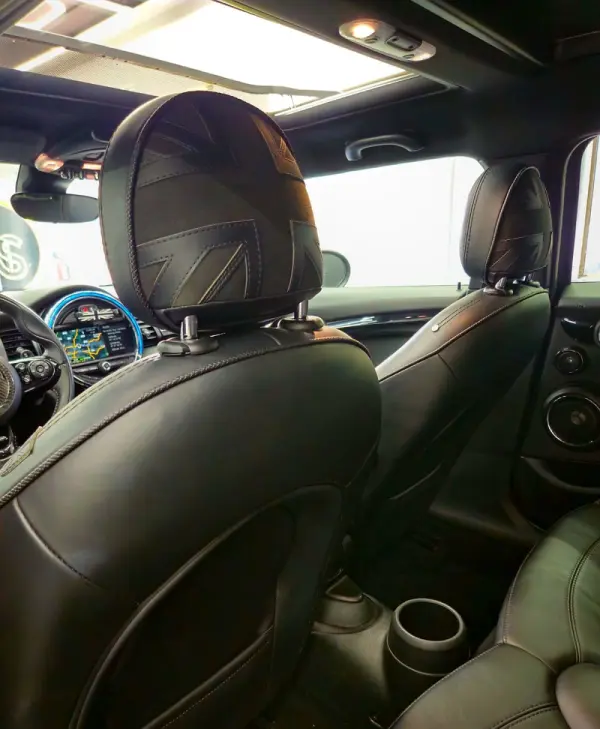 MINI 5 Portas Cooper S Aut. 39